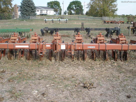  Krause 4650 8 ROW 30 CULTIVATOR