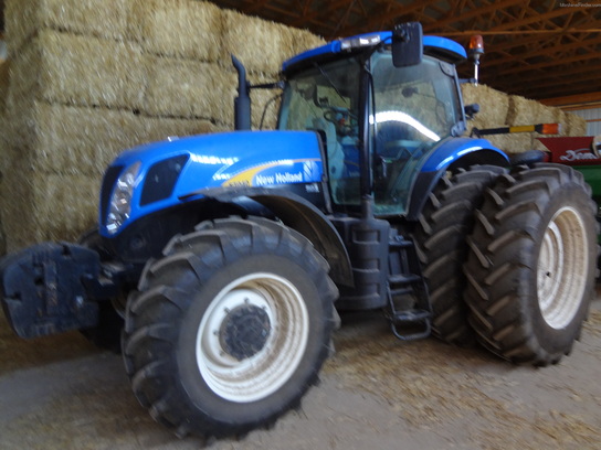 2010 New Holland T7040