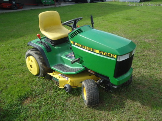 1994 John Deere GT242