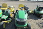  John Deere L118