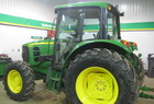 2010 John Deere 6430