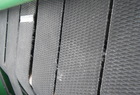 2000 John Deere 566