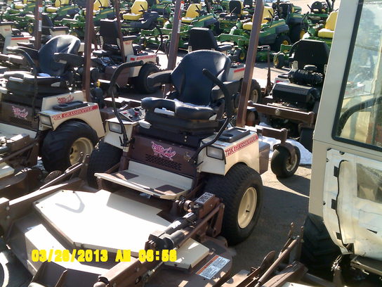 2011 Grasshopper 723t