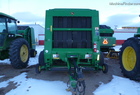 2010 John Deere 568