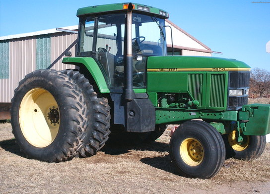 1993 John Deere 7800