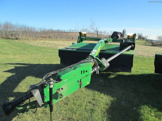 2008 John Deere 630