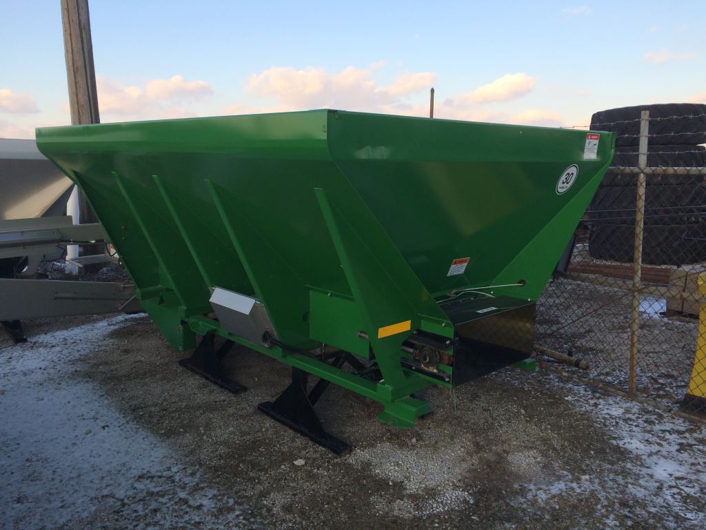 New Leader L3220G4 Fertilizer Spreaders for Sale [55439]