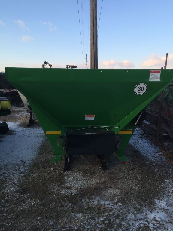 New Leader L3220G4 Fertilizer Spreaders for Sale [55439]