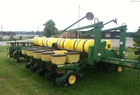 1992 John Deere 7200