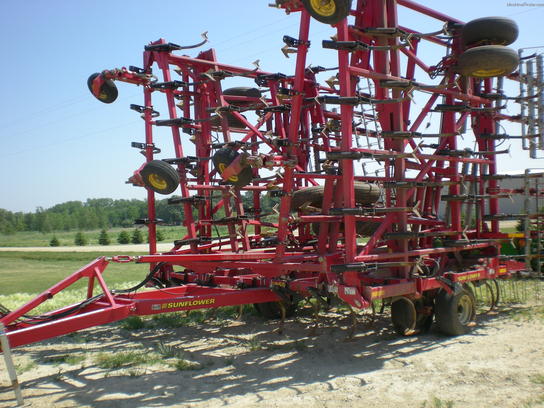 2008 Sunflower 5055