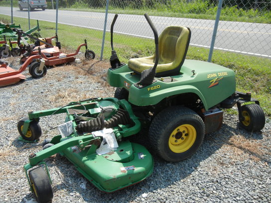 1999 John Deere f620