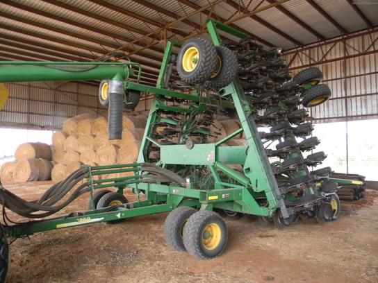 2002 John Deere 1860
