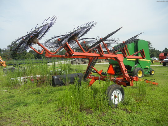 2010 Pequea HRTR8