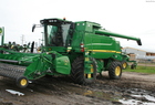 2010 John Deere T670