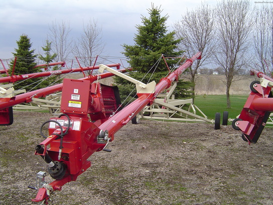 2010 Farm King 10X60