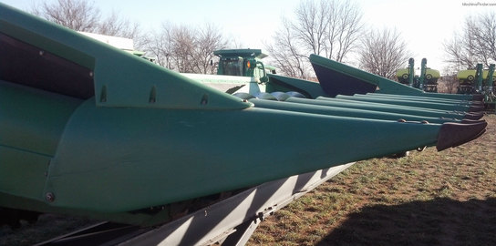 1997 John Deere 893