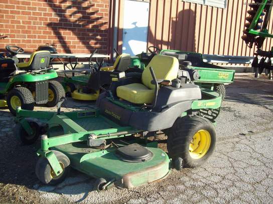 2004 John Deere 797