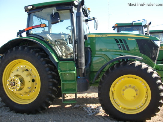 2012 John Deere 6210R
