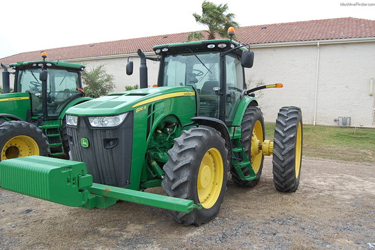 2011 John Deere 8310R