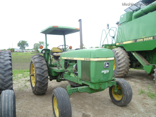  John Deere 2840