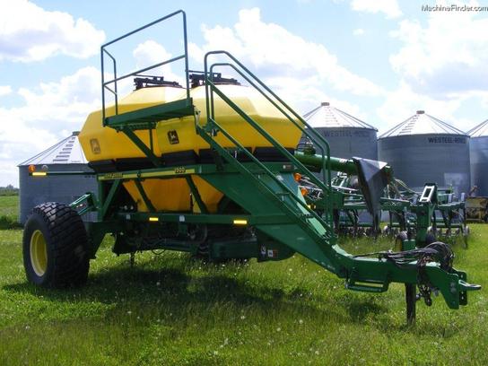 1998 John Deere 1900