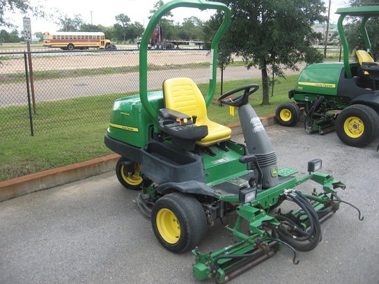 2007 John Deere 2500B