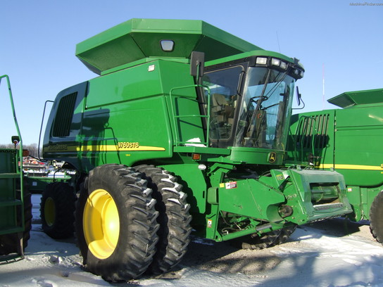 2005 John Deere 9760 STS