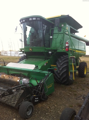 2003 John Deere 9750