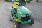  John Deere GT225
