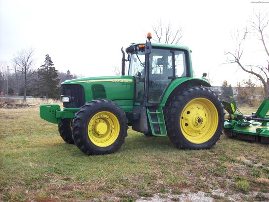 2006 John Deere 7520