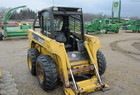 2005 John Deere 320