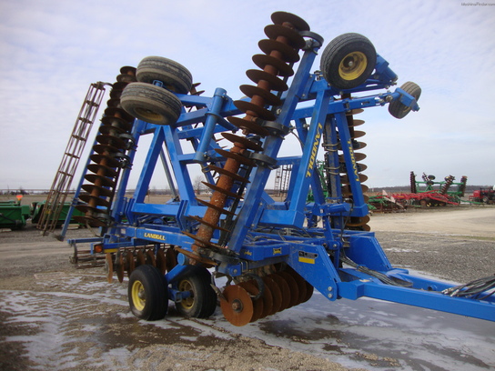2011 Landoll 7431-29