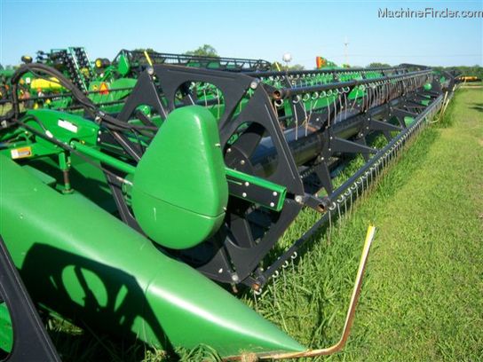 2010 John Deere 630D