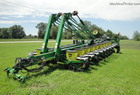 2005 John Deere 1770NT