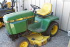 1988 John Deere 318