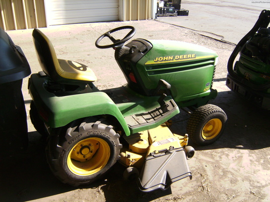 1998 John Deere 325
