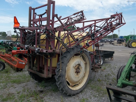  Hardi 650 Gallon