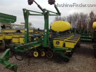 2003 John Deere 1770NT