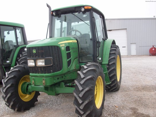 2009 John Deere 6430