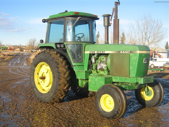 1981 John Deere 4440