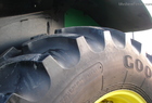 2009 John Deere 7330 PREMIUM