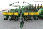 2011 John Deere 1760 12ROW