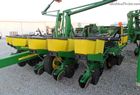 2011 John Deere 1760 12ROW