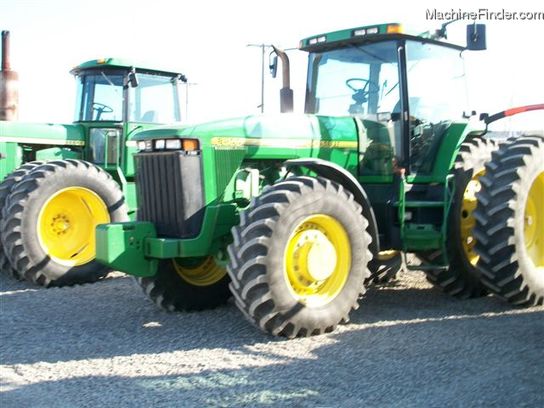 1995 John Deere 8200