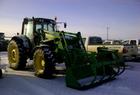 2008 John Deere 7330