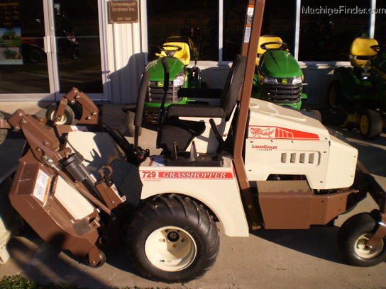 2011 John Deere 729