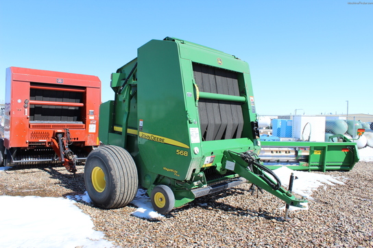 2009 John Deere 568