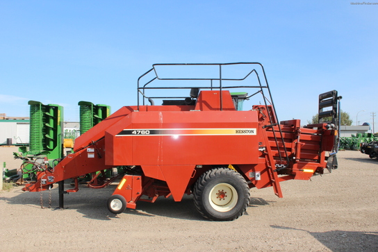2002 Hesston 4760