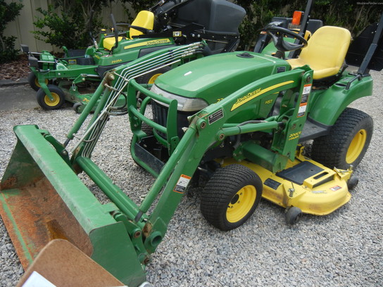 2007 John Deere 2305