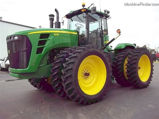 2011 John Deere 9230